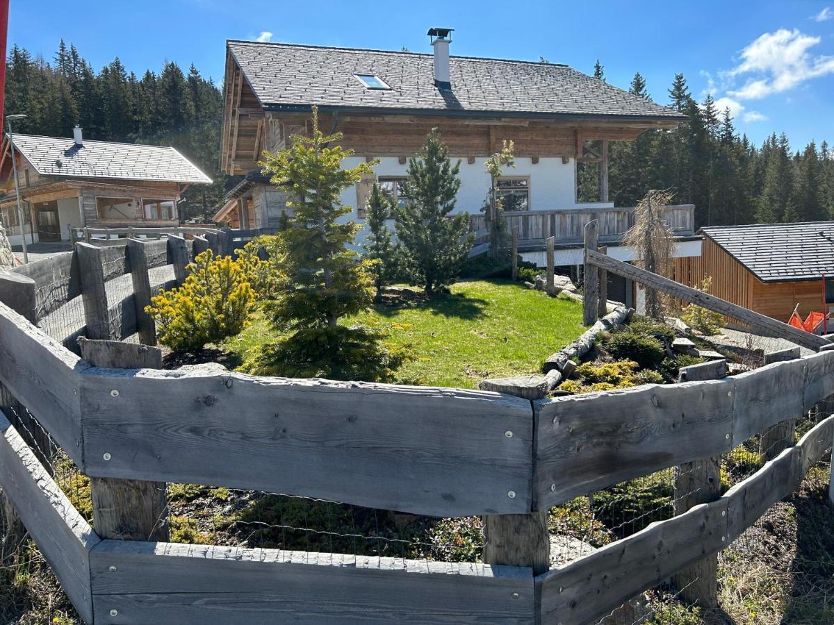 Almhaus Chalet Lachtal Oberwoelz Stadt Esterno foto