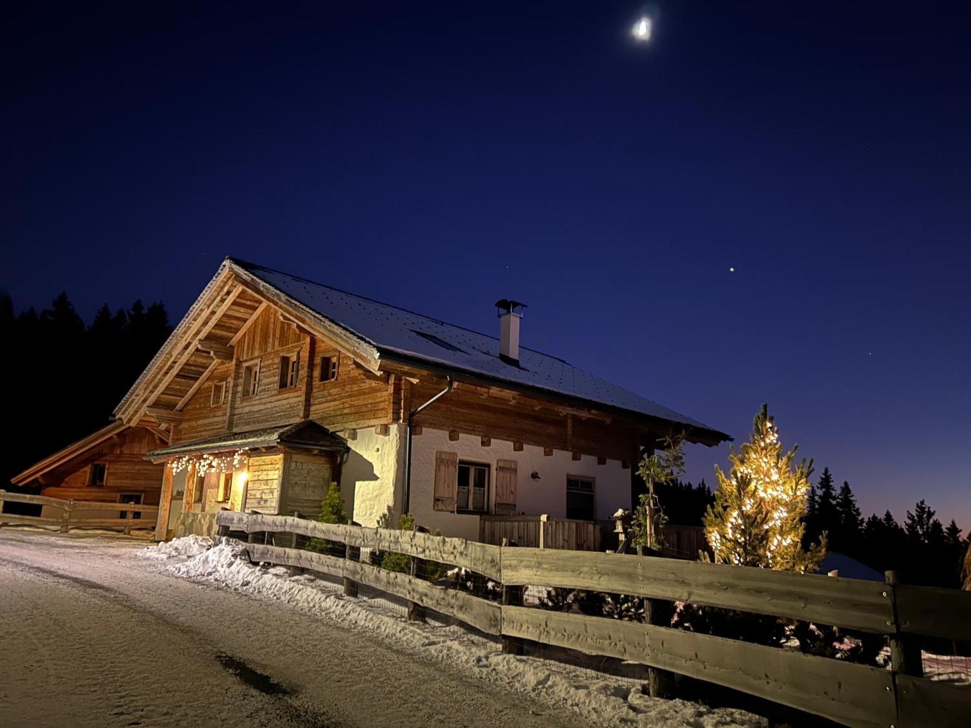 Almhaus Chalet Lachtal Oberwoelz Stadt Esterno foto